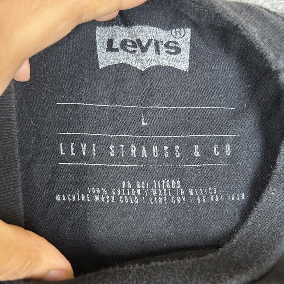 Levi Strauss & Co T-Shirt‎ Mens Size Large Black Short Sleeve Logo Graphic Tee - Picture 4 of 8
